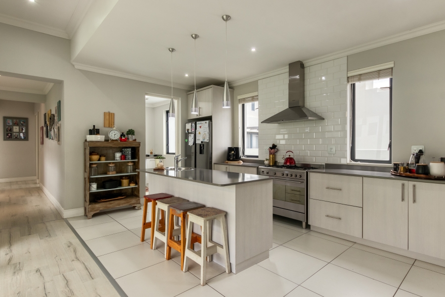 3 Bedroom Property for Sale in Sitari Country Estate Western Cape
